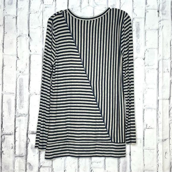 CAbi 3228 Ernest Tunic Top Medium Long Sleeve Comfy Stretch Stripe Asymmetrical - Picture 8 of 9
